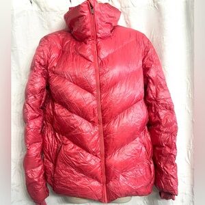 Athleta Downtown Sporty Aire Puffer Lightweight Stylish Boxy Red Pink Jacket M
